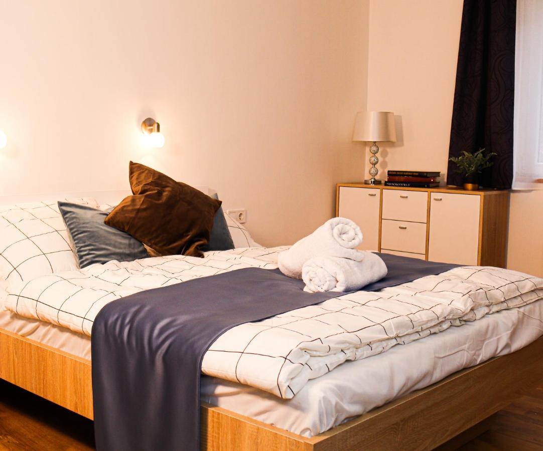 Villa Blue Apartman Szekszard Luaran gambar